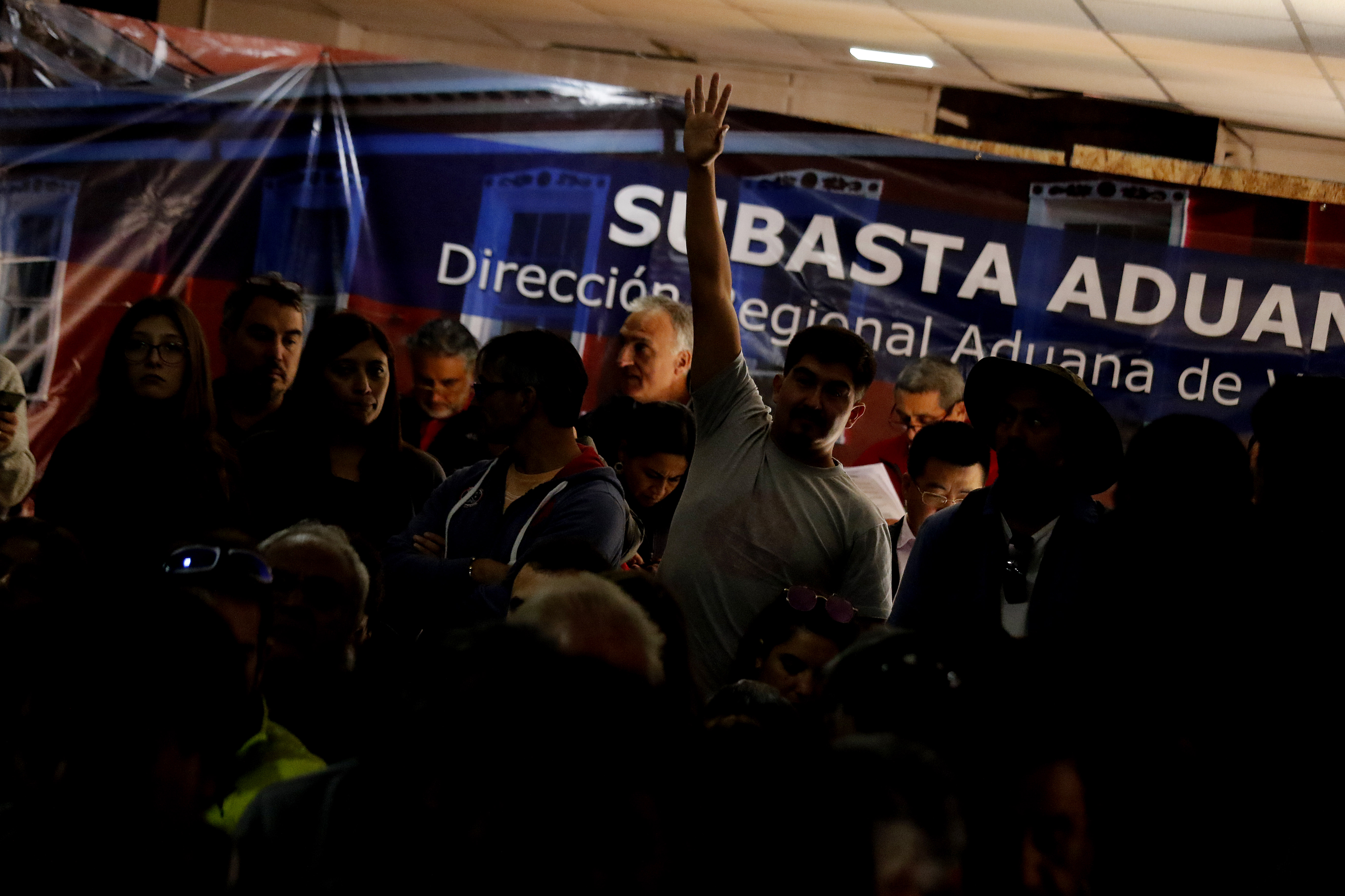 Aduanas de Iquique rematará más de 400 lotes: precios de vehículos y LEDs entre lo más llamativo