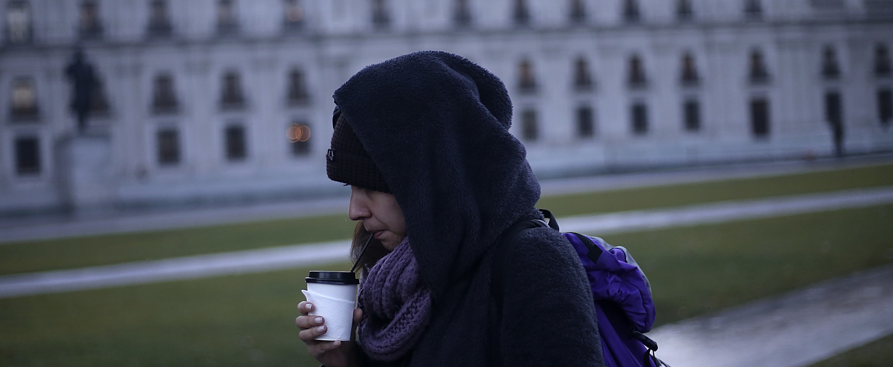 Bajas temperaturas en la capital luego de frente de mal tiempo