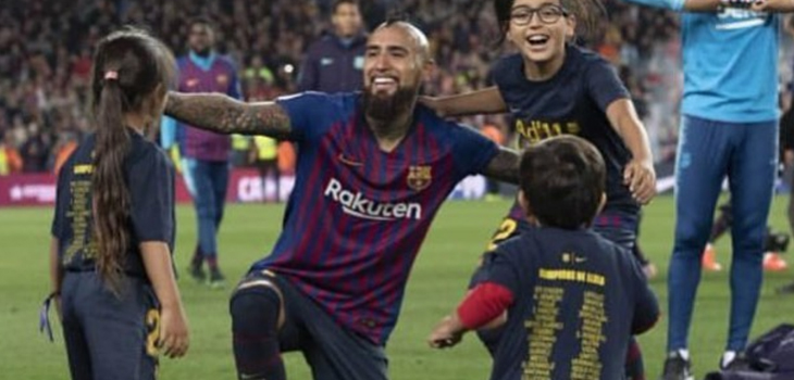 ¿Un nuevo crack? Arturo Vidal subió video mostrando el talento futbolero de su hijo menor