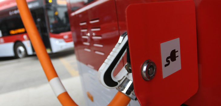 Buses eléctricos y ecológicos: Gobierno anunció que priorizará su introducción en regiones