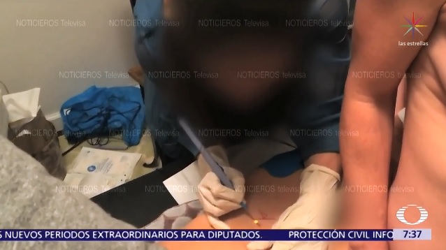 Mujeres eran tatuadas con las iniciales del líder de la secta