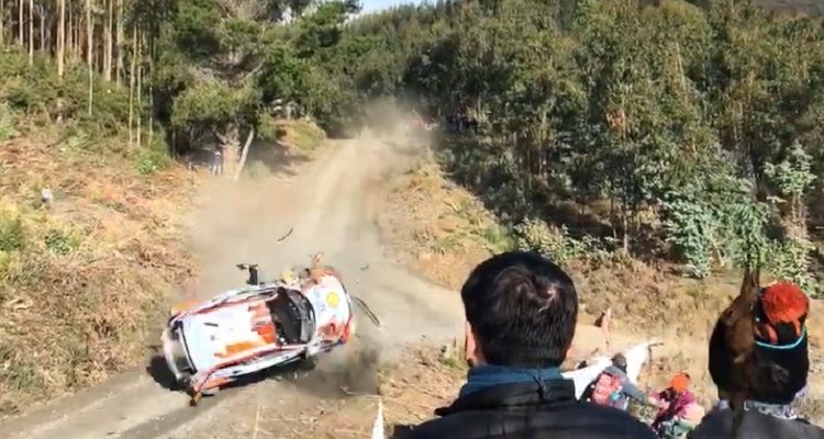 Registran impactante accidente de Thierry Neuville en WRC Chile: público intentó ayudar al piloto