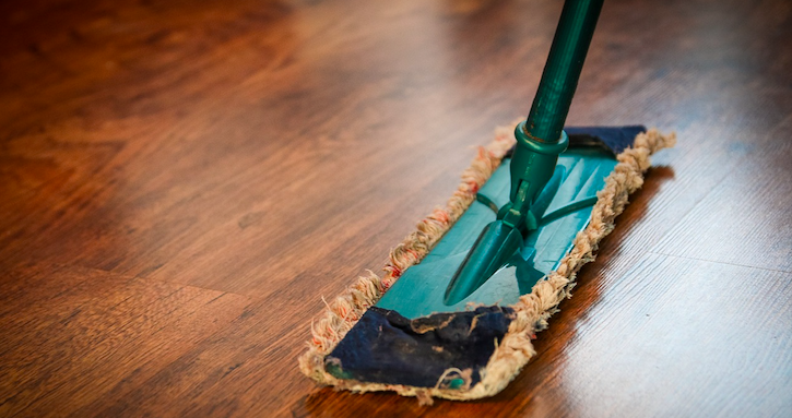 Hombre denuncia que desconocidos entraron a su casa y la limpiaron: incluso le dejaron un regalo