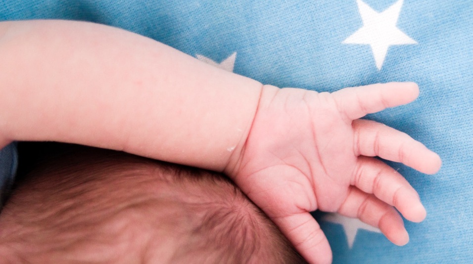 El crudo desenlace de joven que ocultó embarazo a su familia: tuvo al bebé y lo mató a puñaladas