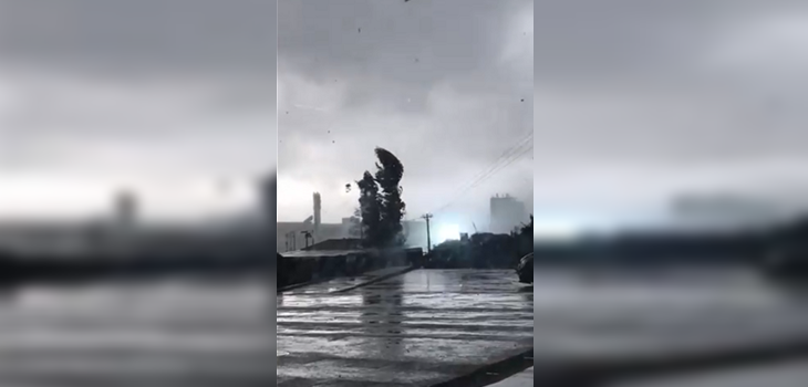 Asustados: video muestra reacción de estudiantes de Duoc UC ante paso de tromba marina en Talcahuano