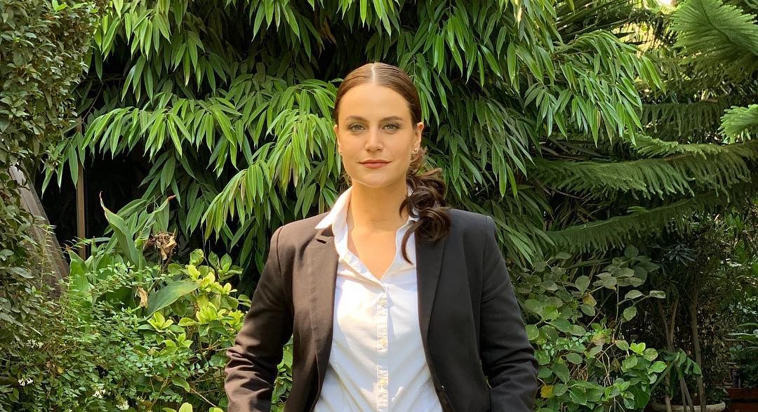 Actriz Alejandra Araya protagonizó desnudo de Revista Viernes: mostró su amor por arte marcial