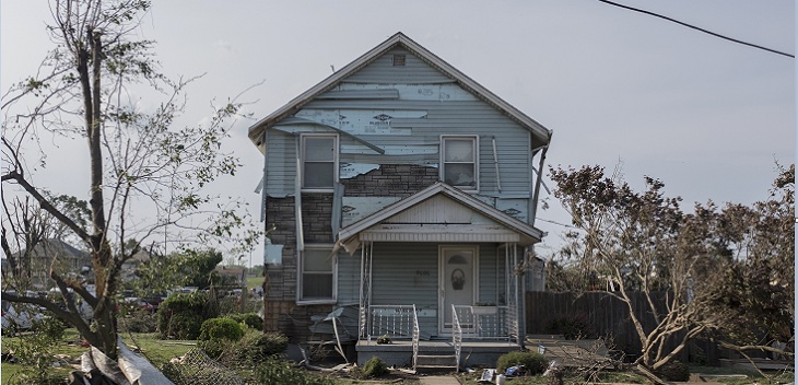 La simple pero efectiva medida que utilizan en Estados Unidos para enfrentar un tornado