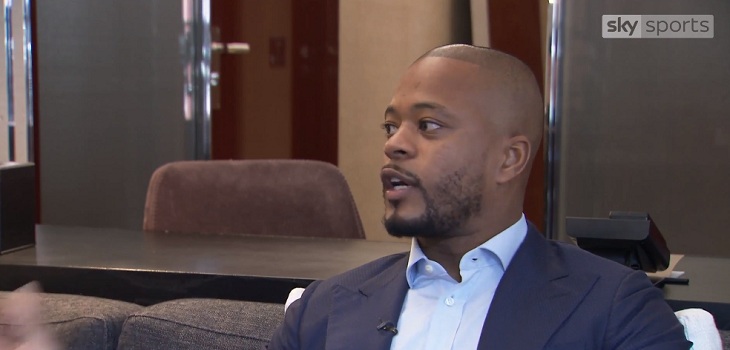 patrice evra critico rendimiento de alexis sanchez