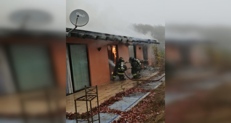 Incendio destruyó casi por completo casa de hija de Augusto Pinochet y Lucía Hiriart
