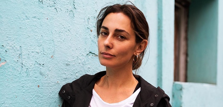 Javiera Díaz de Valdés y su hija Rosa posan maquilladas y lucen más parecidas que nunca