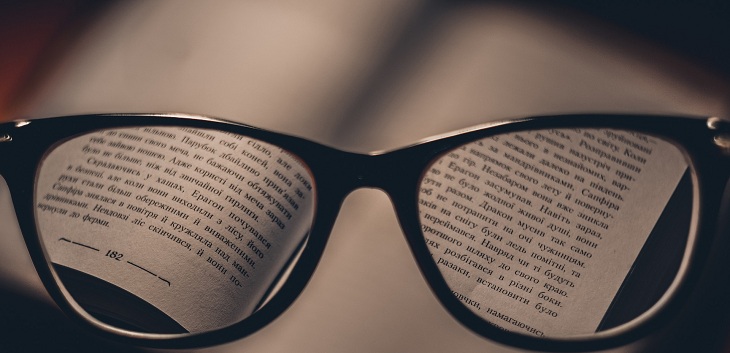 Expertos en neurociencia y oftalmología descartan relación entre reto viral y problemas visuales