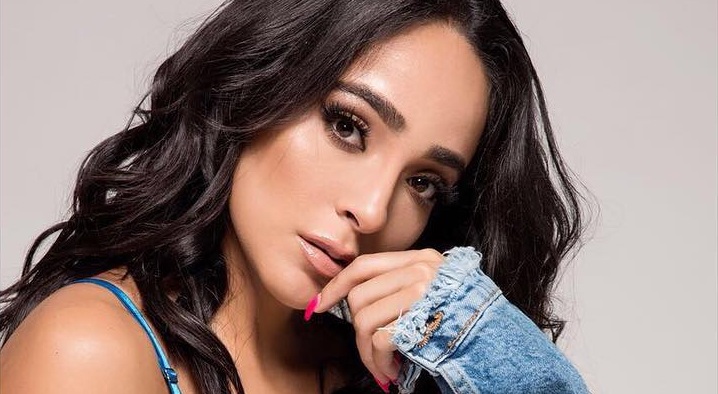 A propósito de Resistiré: reflotan antiguas fotos de Manelyk González antes de ser chica reality