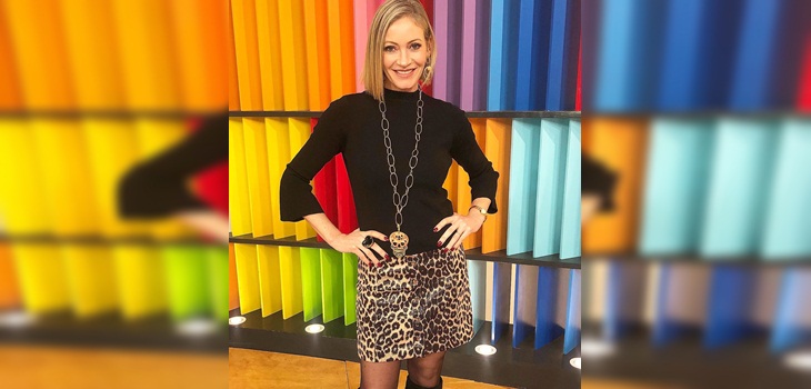 Se chasconeó: Marcela Vacarezza sorprendió con jugada imitación de Thalía en Muy Buenos Días