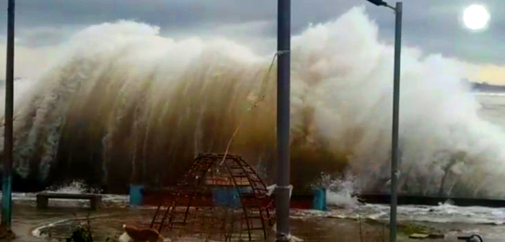 Precaución: Armada de Chile alertó que olas de hasta 4 metros afectarán las costas chilenas