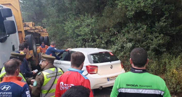 Piloto Sébastien Loeb sufre accidente en reconocimiento de rutas en la previa del Mundial de Rally