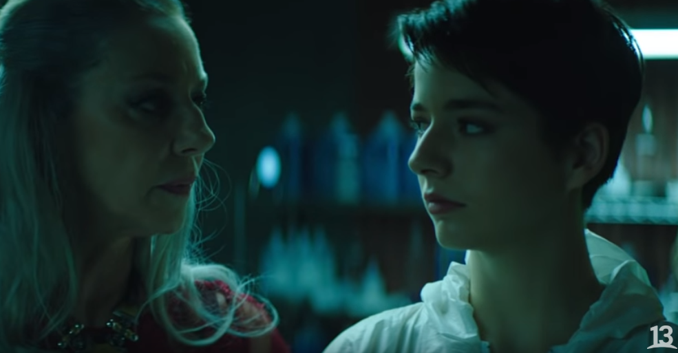 mariana di girolamo en rio oscuro