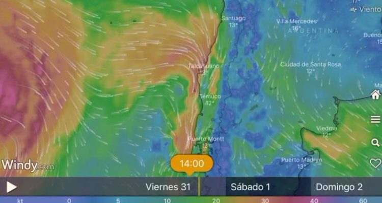 Plataforma Windy captó el momento justo en que tromba ingresa al Gran Concepción