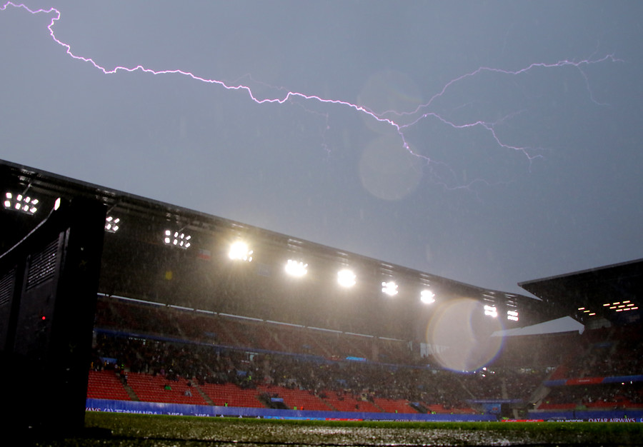 Tormenta en partido Chile Suecia