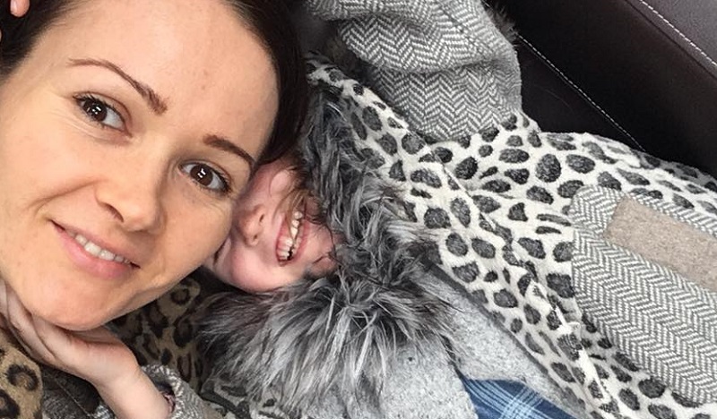 Seguía tratamiento 'vegano': mujer diagnosticada con cáncer murió tras rechazar medicina tradicional