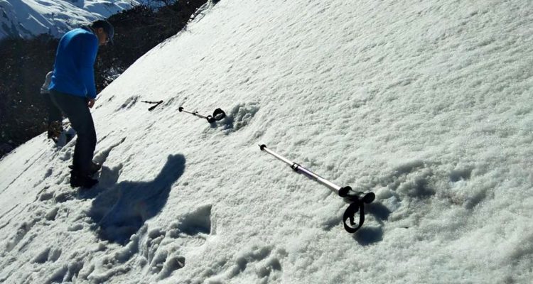Tragedia en la nieve: hallan muertos a 7 escaladores que subían la segunda montaña más alta de India
