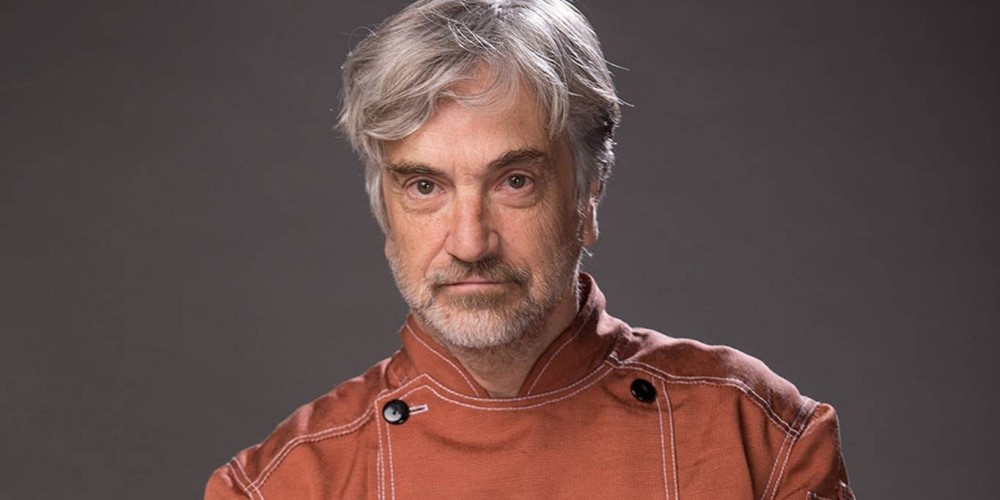 Francisco Reyes llegó a acuerdo con TVN y dejará la señal tras 30 años