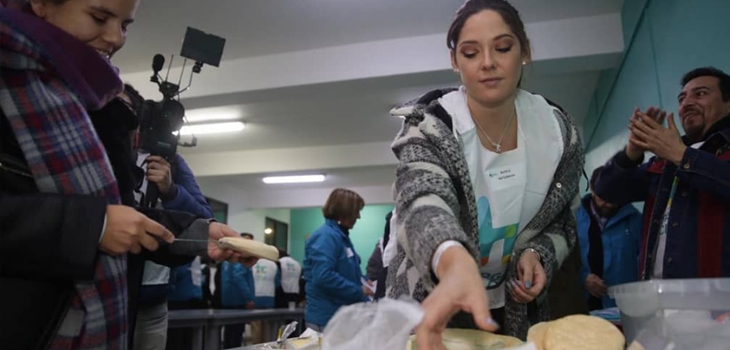 Kel Calderón fue blanco de críticas por campaña del Hogar de Cristo