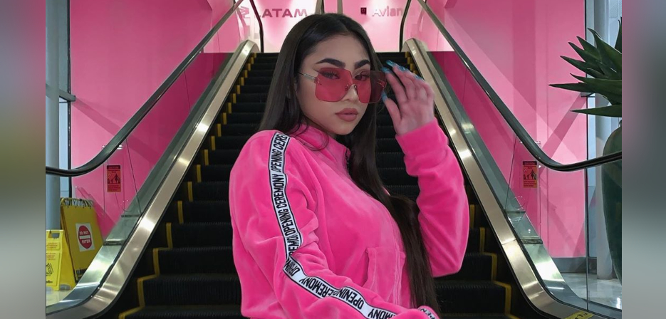 Paloma Mami sorprendió con look multicolor en apoyo a la comunidad LGBTI+: 