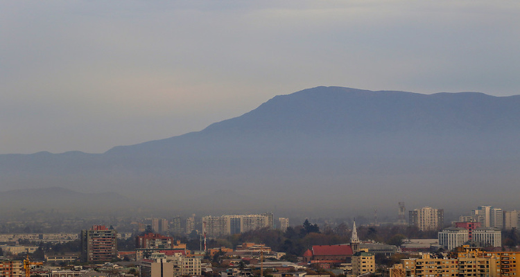 Decretan alerta ambiental preventiva en la Región Metropolitana para este domingo