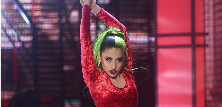 jazz torres primera galista de rojo