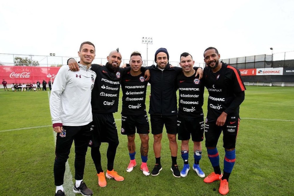 Valdivia y conflicto con Bravo en La Roja: 