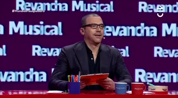 ¿Ya no lo soportan? Actitud de Julián Elfenbein fue blanco de ácidas críticas en Pasapalabra