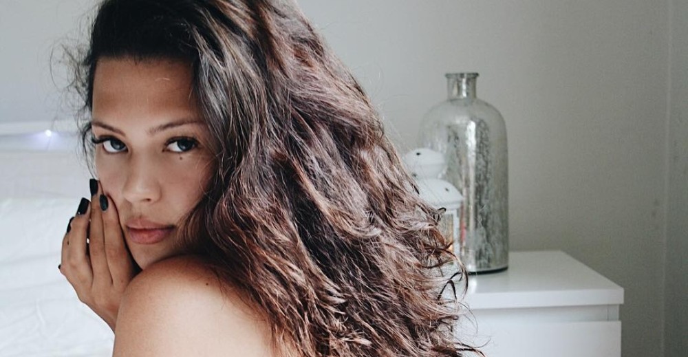 Michelle Carvalho publicó foto desnuda, Instagram la censuró y ella volvió a compartirla