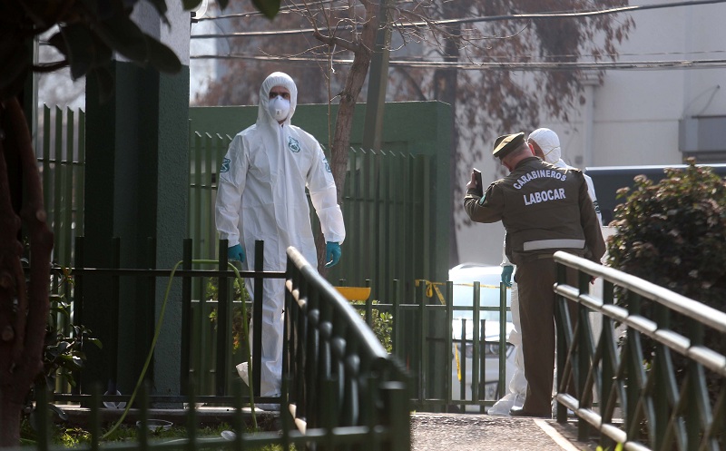 Grupo anarquista se adjudicó envío de paquetes a comisaría y al exministro Rodrigo Hinzpeter