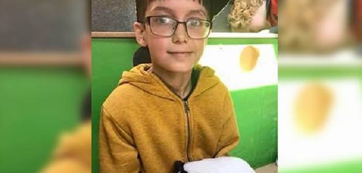 Trágico accidente: niño alérgico a la leche murió tras comer chocolate que le dio su padre por error