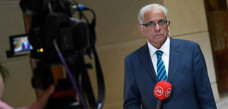 Emblemático periodista de TVN Fidel Oyarzo, falleció a los 57 años