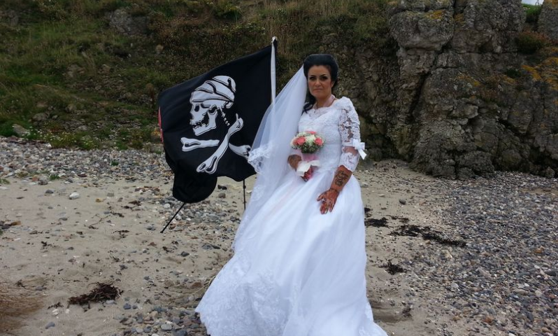 mujer casada con fantasma se separó mediante exorcismo