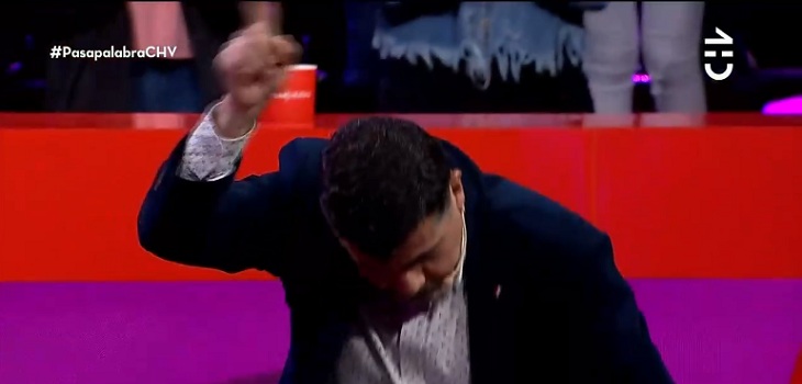 beto espinoza celebrando su jugada