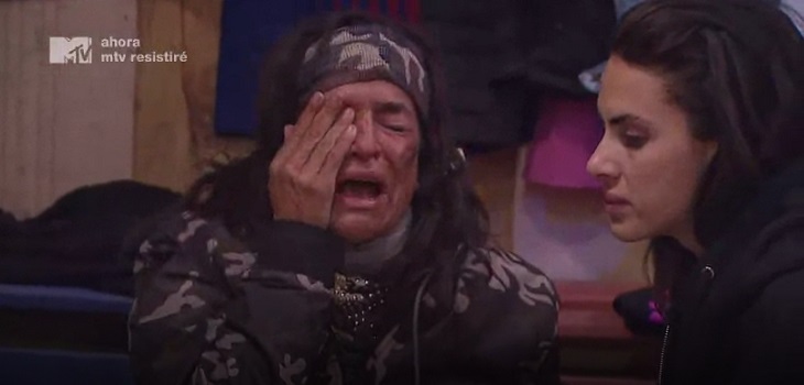 La agresión de Seba a Aída en 'Resistiré' que Mega censuró pero MTV sí mostró: llovieron críticas