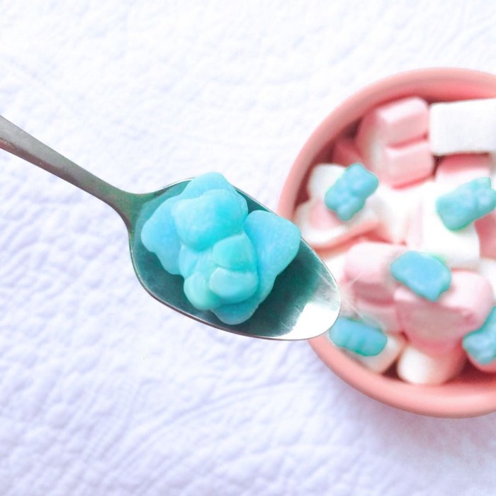 PerfectBear se defiende tras alerta del ISP por gomitas azules con biotina que comercializa