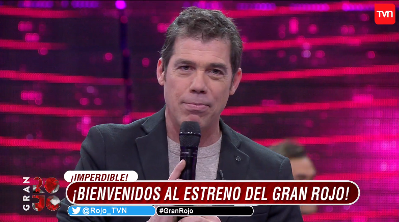 Juan Ángel Mallorza criticado por ausencia en estreno de Gran Rojo