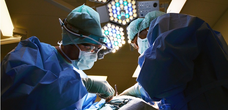 Insólita negligencia: mujer con diabetes debía amputarse una pierna pero el médico le cortó la otra