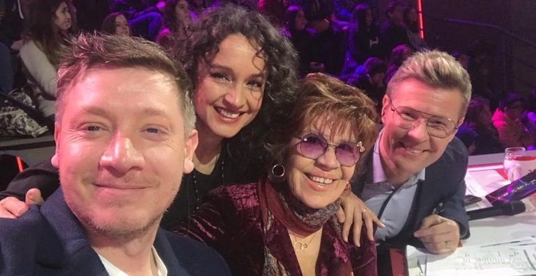 Claudia Miranda se sumó al 'Gran Rojo' como jurada invitada: televidentes la celebraron