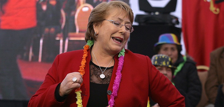 De Gloria Gaynor a Villa Cariño: la lista en Spotify de la expresidenta Michelle Bachelet