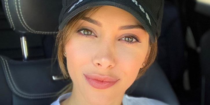 Las tiernas postales de vacaciones de Daniela Colett en Hawaii a semanas de dar a luz