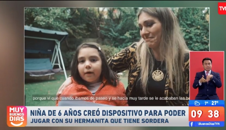 Pequeña de 6 años creó dispositivo para su hermana de 3 que padece sordera