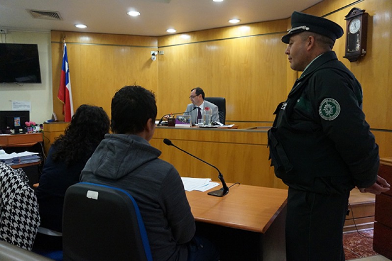 Joven violó y dejó embarazada a su hermana con deficiencia mental: quedó en prisión preventiva