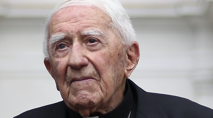 Vaticano investiga a obispo Bernardino Piñera por presunto abuso sexual a menor de edad