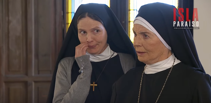 Consuelo Holzapfel debutó en 'Isla Paraíso' con rol que la une a su hija Maira Bodenhöfer