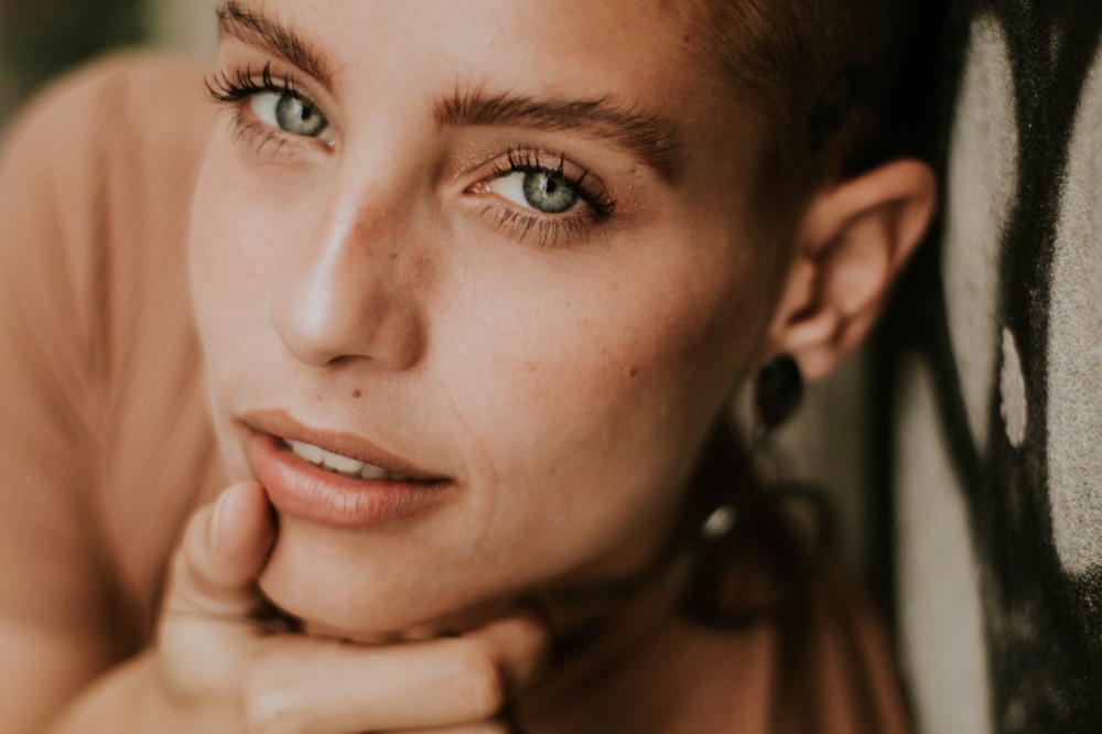 ¿Cómo saber cuando un lunar es benigno o maligno?: especialista enseña a reconocerlos