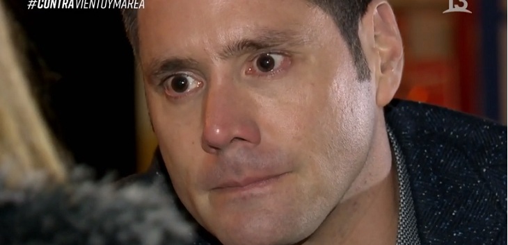 El desconsolado llanto de Pancho Saavedra en 'Contra viento y marea': recibió un emotivo regalo